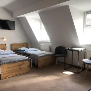  Hostal Bemma Polonia
