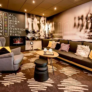 ** Hotel Ibis Stare Polonia