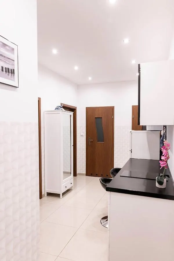 Clicktheflat Royal Route Warecka Apart Rooms Warsaw